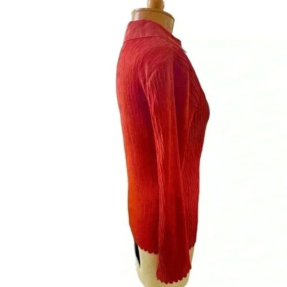 E.K. Designs women's vintage button down semi sheer blouse scallop hem & sleeve. - Picture 7 of 8